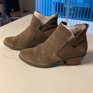 Brown booties …me Too